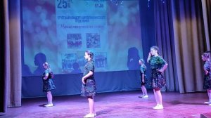 Хореографический коллектив Ладушки танец Катюша (г. Сольцы)