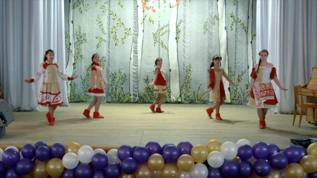 Студия молодежной моды Созвездие Трехгорный Красна девица 13 14 лет смотреть онлайн