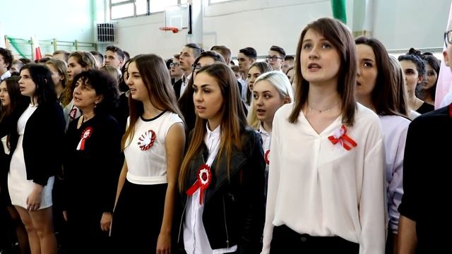 Hymn Polski w LO 3 Zamość смотреть онлайн