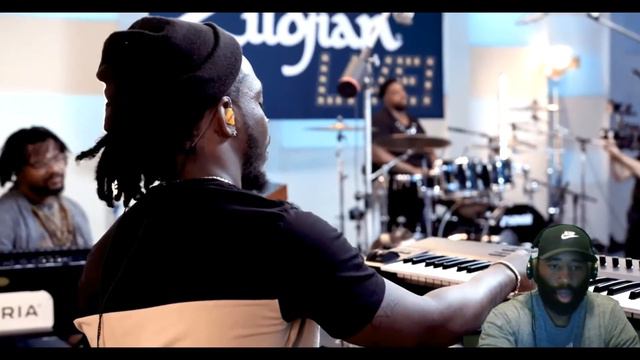 Reaction: Aaron Spears torches the set! смотреть онлайн