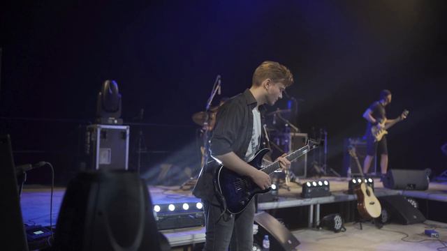 Multeity - Зоопарк (лайв с фестиваля Босфор, Калуга, 2022) смотреть онлайн