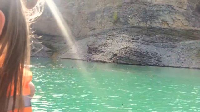 СТРАШНО КРАСИВЫЕ МЕСТА В РОССИИ | Сулакский каньон в Дагестане | София смотреть онлайн