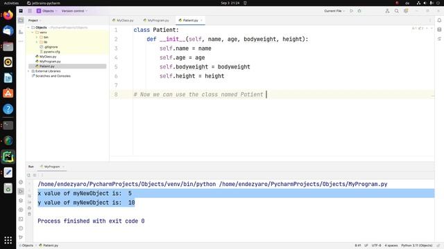 Python - Class and Object (instance)