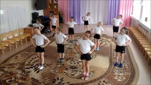 Зарядка в старшей группе детском саду № 54 СЕМИЦВЕТИК