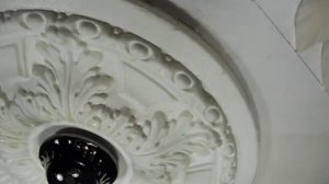 Moldings on the ceiling  Лепнина на потолке своими руками