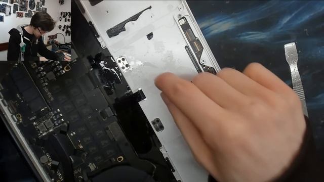 LFC#169 - MacBook Pro Retina Trackpad Replacement смотреть онлайн