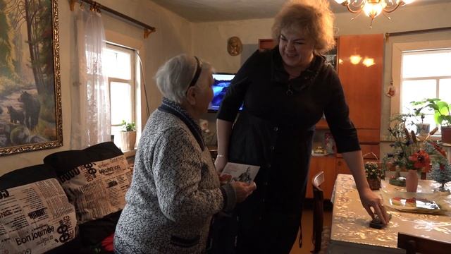 Представители молодежи и социальной службы посетили жителей блокадного Ленинграда смотреть онлайн