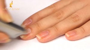 Карандаш для кутикулы Shere&Nagel