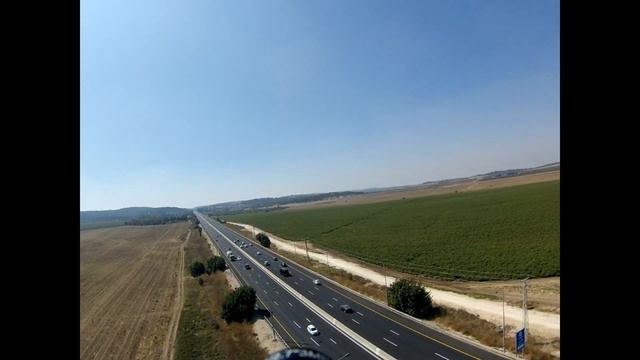 Низко - далеко и близко. смотреть онлайн