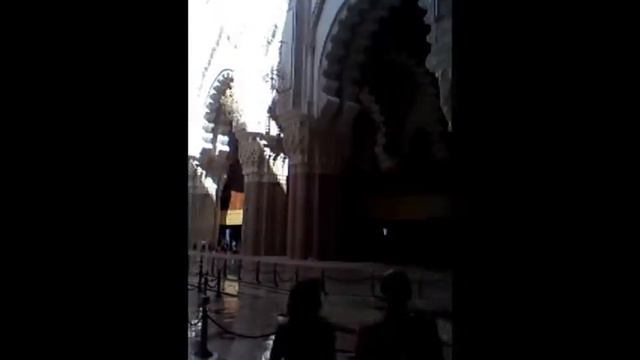Interior de la Mezquita de Hassan II (Casablanca, Marruecos) смотреть онлайн