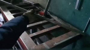 ВЕШАЛКА в прихожую из металла своими руками