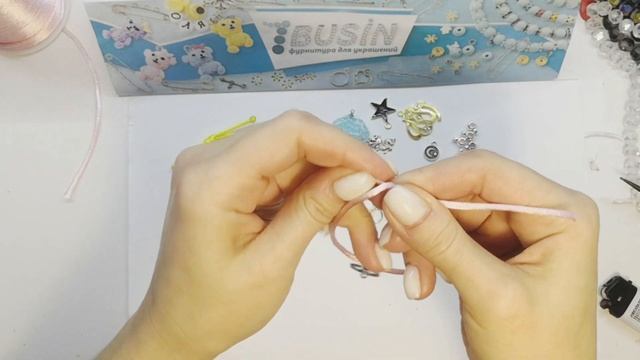 Как завязать скользящий узел на браслете