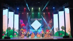 Театр танца "Вверх ногами"  группа "Кроксы