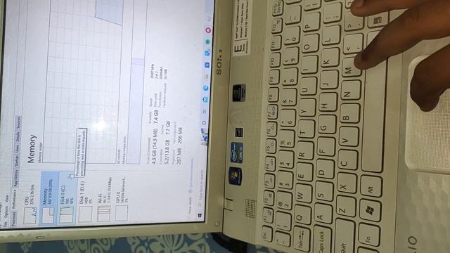 Sony VPCEH35EN CPU UPGRADED FROM I3 2350M TO I7 2760QM смотреть онлайн