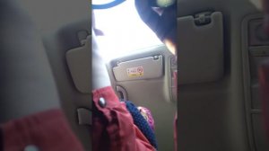 Пьяная женщина в такси?