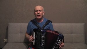 Песня со словами "Над рекою калина" на гармони