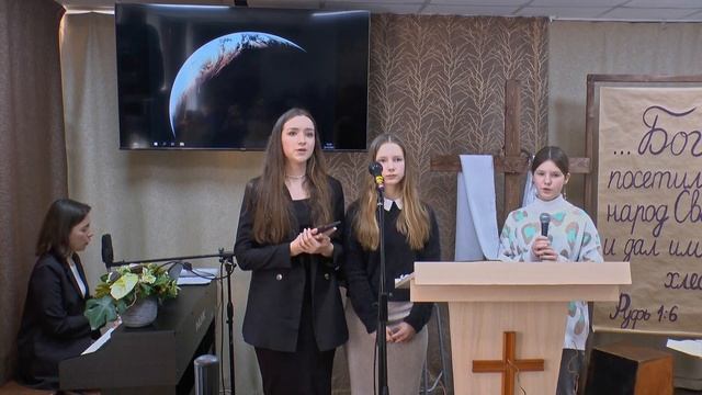 Третья осень / поют сестры Сидоровы смотреть онлайн