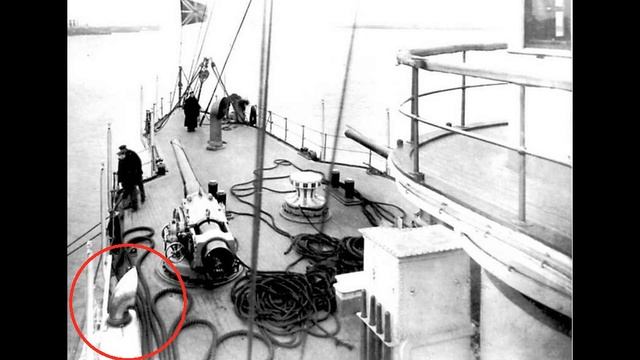 Обзор Дополнение на Крейсер Варяг Звезда - Раструбы вентиляторы коечных сеток EA Models 5301 1/350 смотреть онлайн