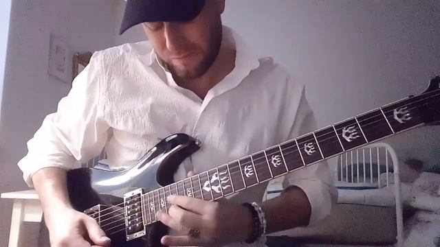 Clean sound on Roland Micro Cube смотреть онлайн