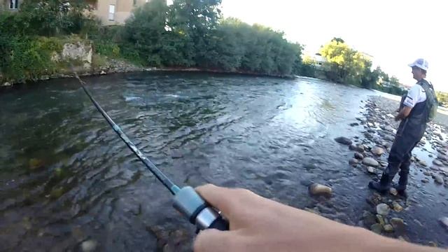 Pêche de la truite au leurre en street fishing | n°9 | en Ariège HD смотреть онлайн