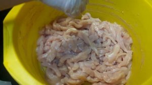 Как замариновать курицу (кусочками) для гриля, куриное филе для гуляша? Сочно. Быстро. Понятно!