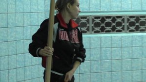 Занятие с детьми в бассейне  25м.   Марат научился прыгать в воду.