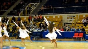 Cheerleaders 8.03.12.