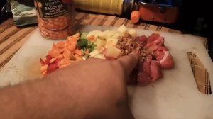 Суп из говядины с овощами.