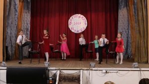 17 танец с газетами тк двигайся