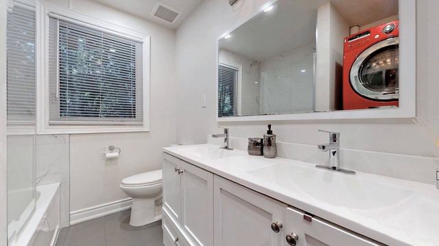 256 Medina Drive, Georgina смотреть онлайн