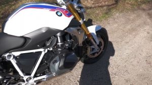 BMW R1250R | Review