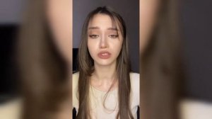Отправила парня за прокладками