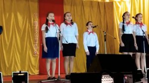 Песня-"Весёлый ветер"