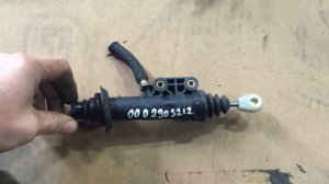 Цилиндр сцепления главный Мерседес Вито 638 A0002903212