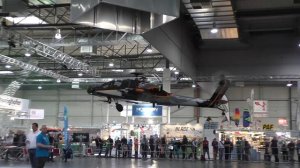GIANT RC AH-64 APACHE 1:7 SCALE MODEL HELICOPTER FROM VARIO INDOOR FLIGHT / Intermodellbau 2016
