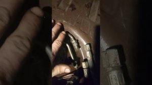 Снимаем бензонасос ВАЗ Нива 21214.