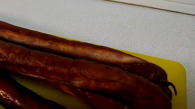 Копченая домашняя куриная колбаса