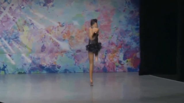 Savanna Acree- I Want To be A Rockette смотреть онлайн