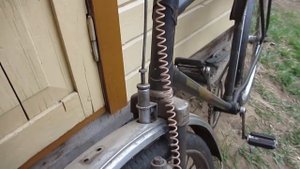 Старый велосипед "Рига "10