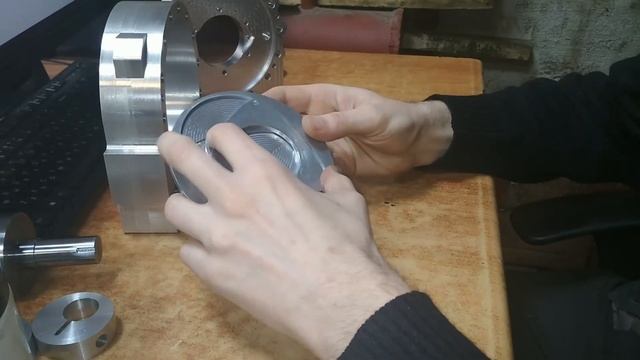 Роторный двигатель. Rotary engine. Intro