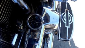 Куда исчезает давление масла на горячем двигателе Harley-Davidson Evolution?