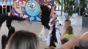 трио стар~ "девочка с луны"