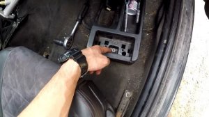 Установка спортивных 4-точечных ремней безопасности в BMW e36.