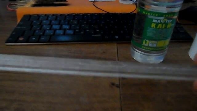 Чем клеят оргстекло