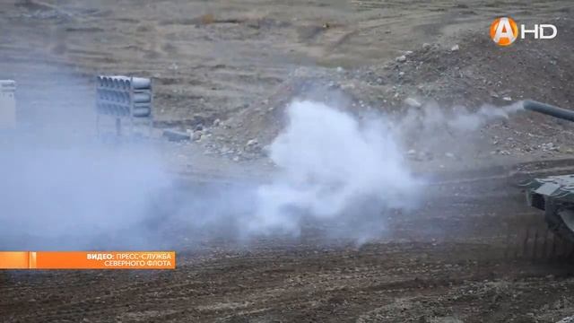 «Танковая карусель» и «танковый вальс»: Северный флот отпраздновал День танкиста