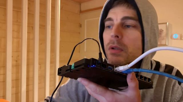 Tech: MikroTik RB5009 Router | First use. смотреть онлайн