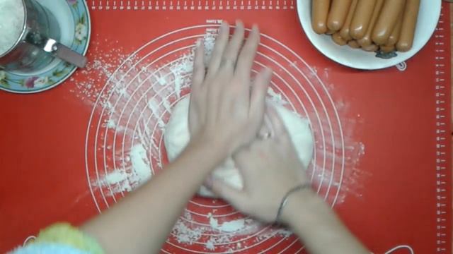 Пирог с сосисками Рецепт слоенного теста Пирог с хрустящими сосисками Тесто для пирога Закуска