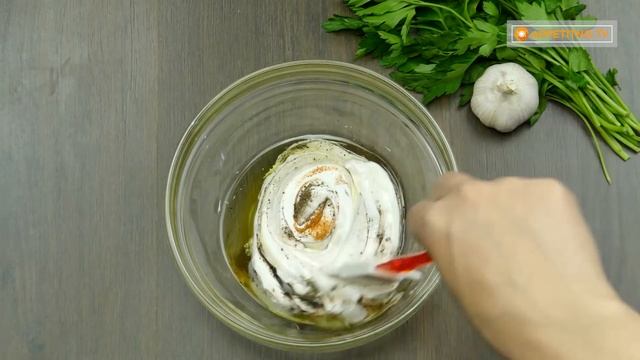 Продолжаете жарить отбивные в кляре? Оказывается всё намного проще! | Appetitno.TV