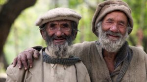 Действительно ли в Гималаях существует племя долгожителей! Они удивили весь мир