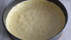 Маковый пирог со сметанной заливкой
